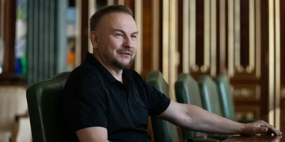 Схема керування ударним безпілотником «Молнія» за допомогою «Гербери»