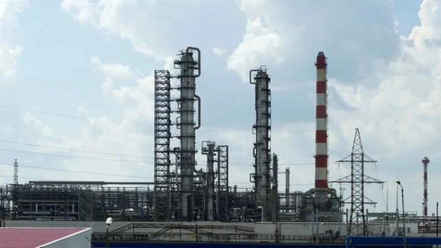 Рязанський нафтопереробний завод, що призупинив переробку нафти після атаки безпілотників